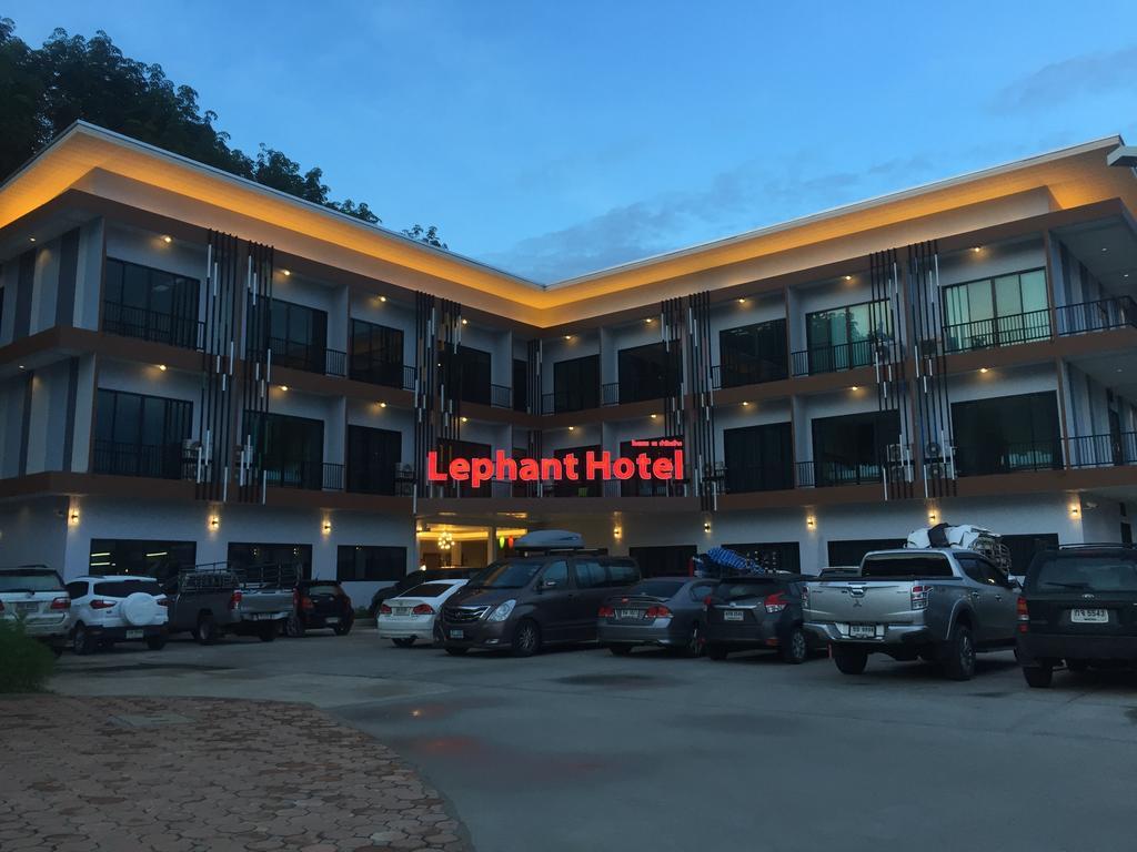 The Lephant Hotel Szuratthani Kültér fotó